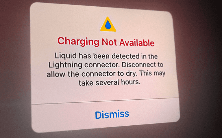 Liquid Detected in Lightning Connector