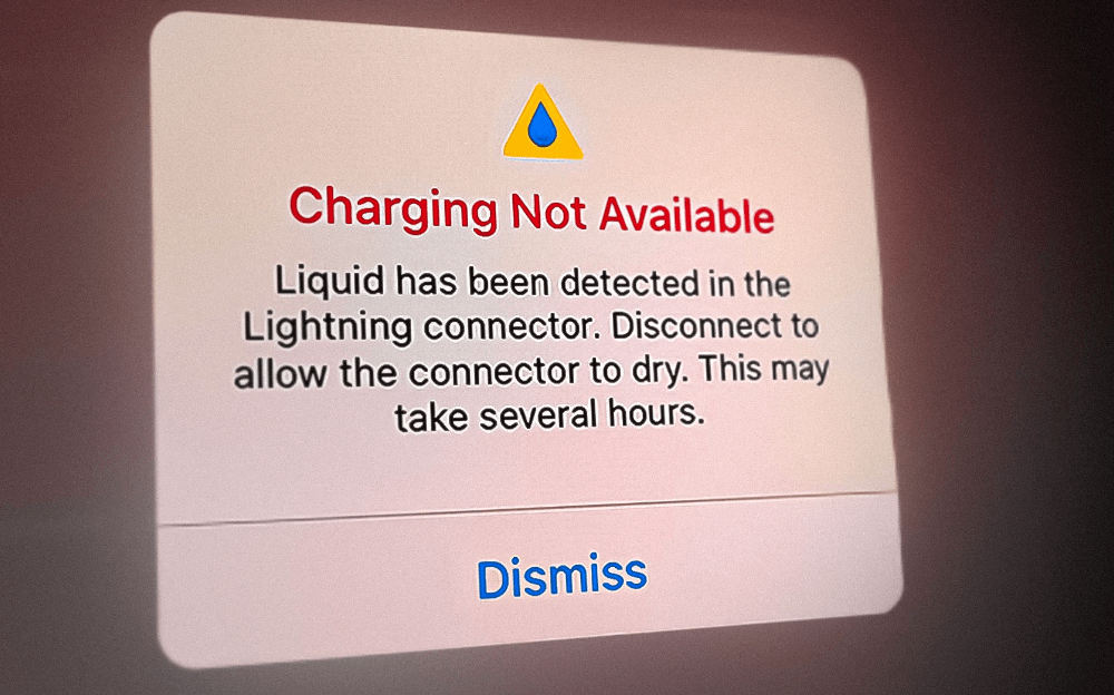 Liquid Detected in Lightning Connector